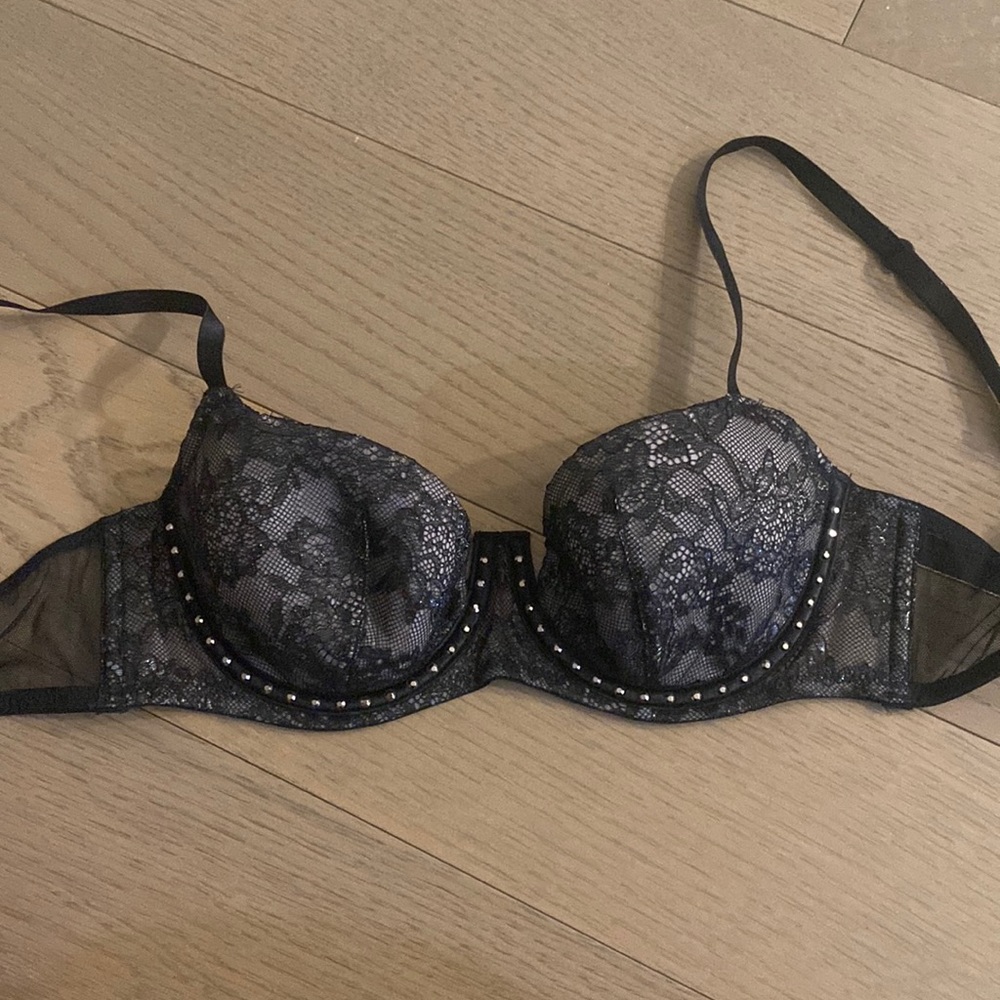 Victoria’s Secret Bra